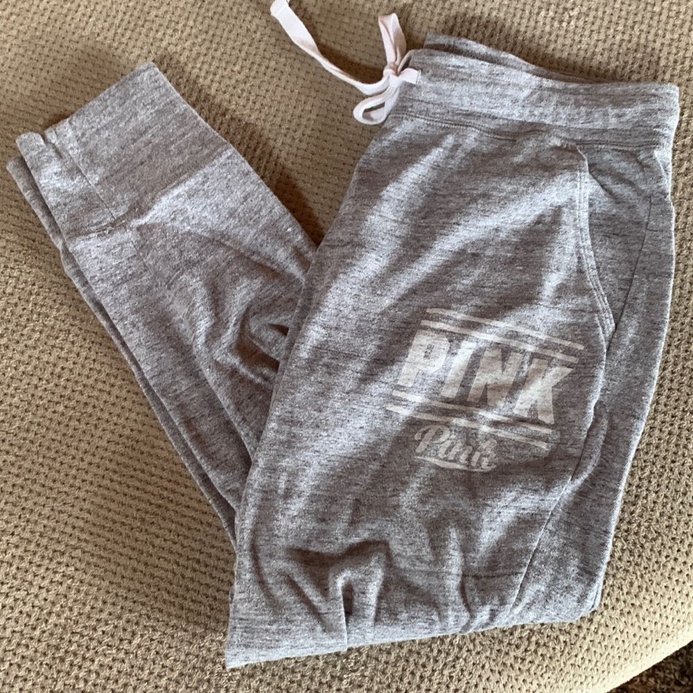 PINK_joggers